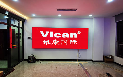 0.88mm拚接屏價格是多少？0.88mm拚接屏顯示效果